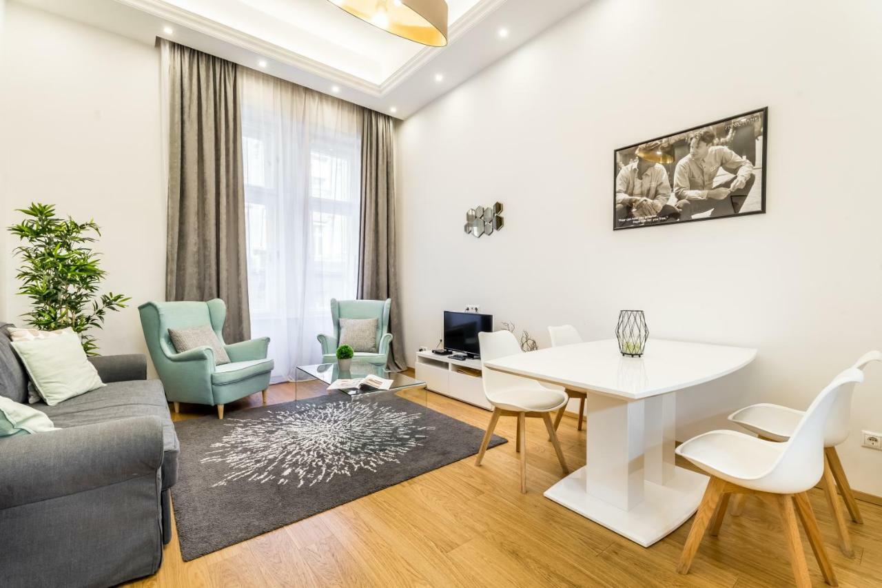 Hello Downtown Apartment - Movie Budapest Ngoại thất bức ảnh